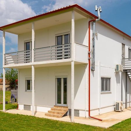 Countryside Apartments First Floor Tríkala Exteriör bild